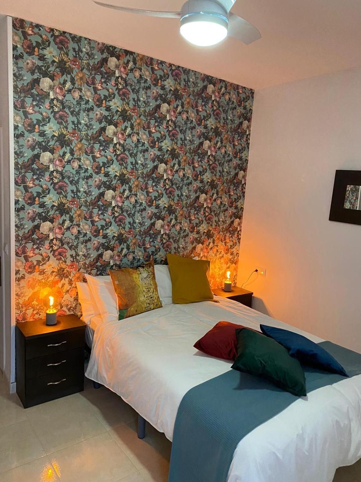 B&B Casa Blanca Oria ภายนอก รูปภาพ