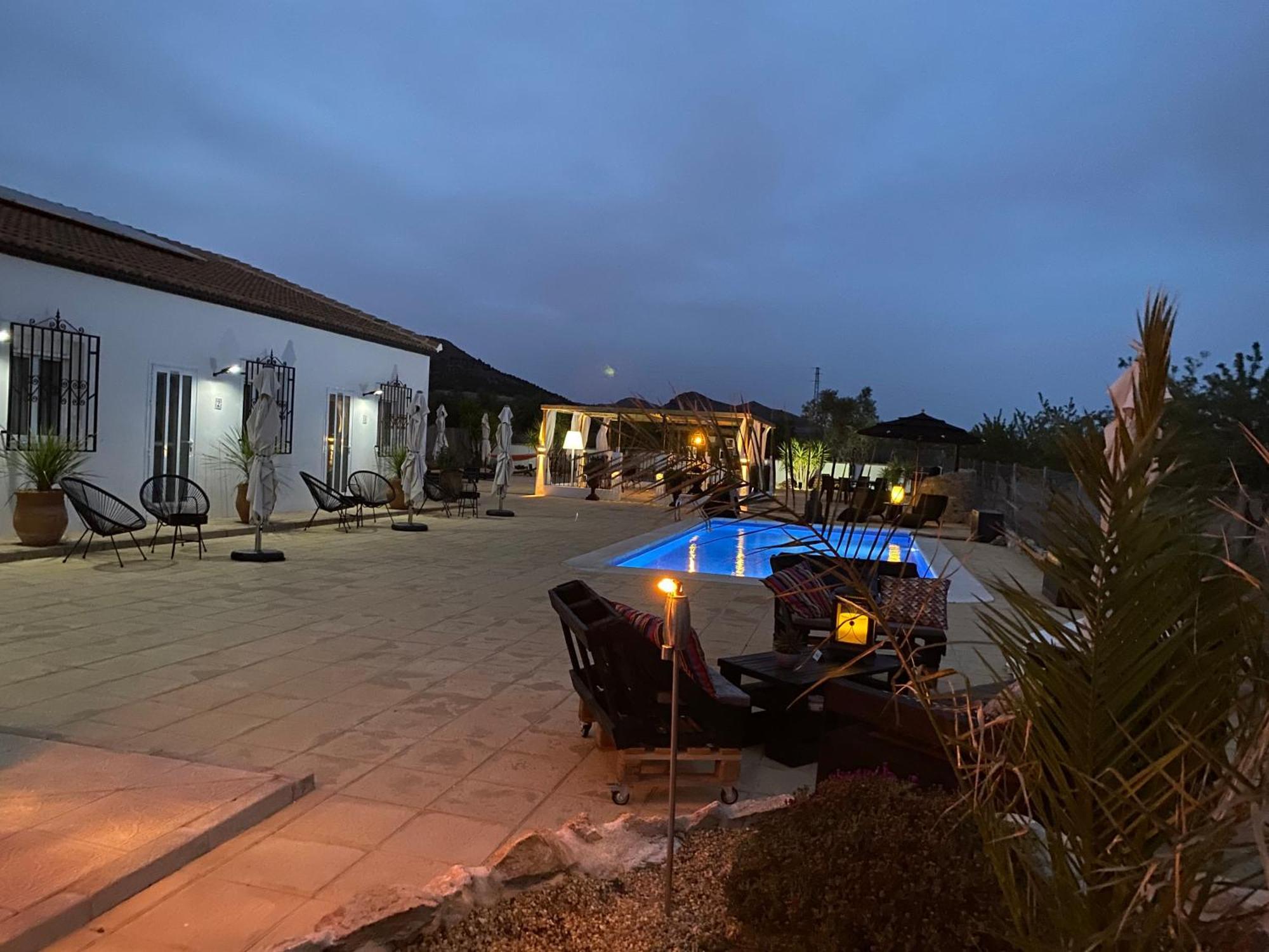 B&B Casa Blanca Oria ภายนอก รูปภาพ
