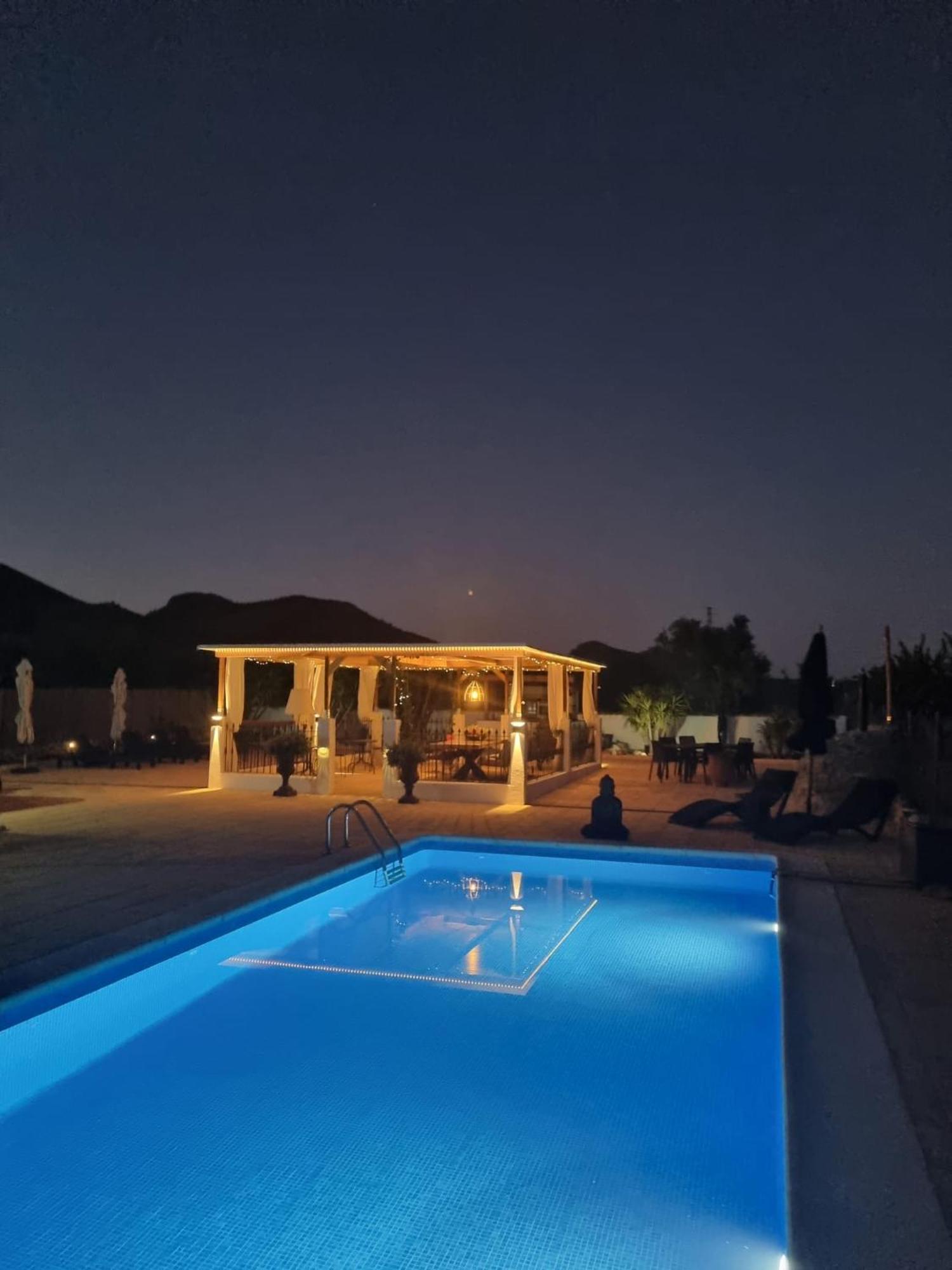 B&B Casa Blanca Oria ภายนอก รูปภาพ